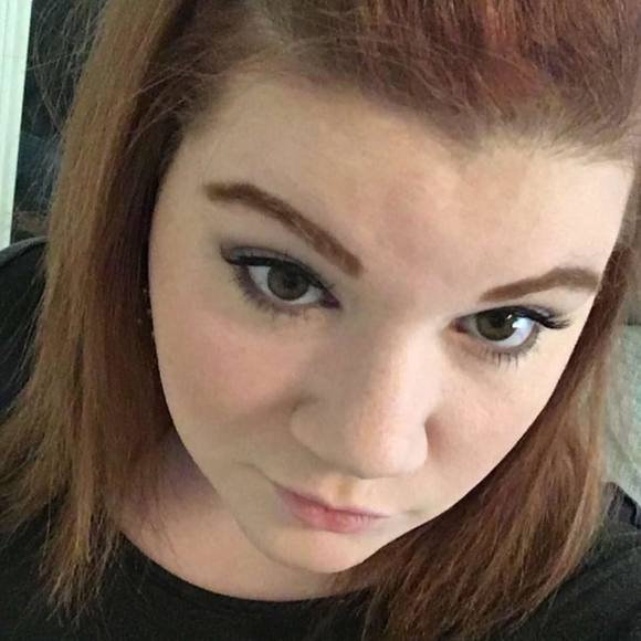 Meet your Posher, Rachael - Picture 1 of 1